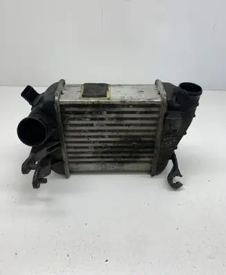 Audi A4 S4 B7 8E 8H Intercooler radiator 8E0145805AD