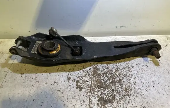Jeep Cherokee Rear upper control arm/wishbone