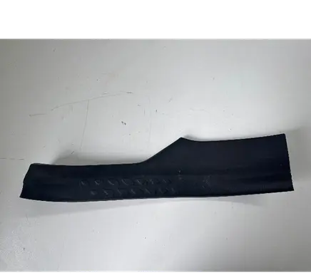 Toyota C-HR I Rear sill trim cover 67918F4020