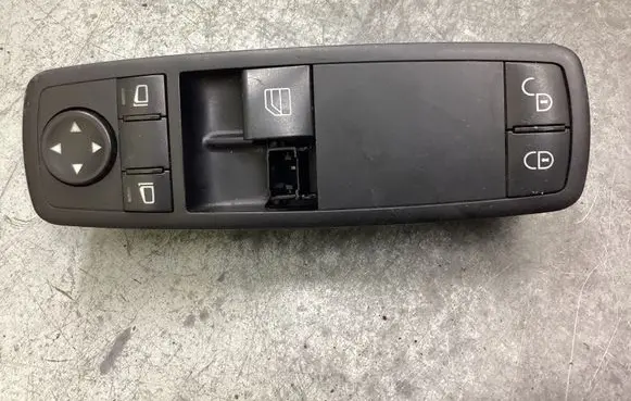 Mercedes-Benz A W169 Electric window control switch A1698206910 03728275