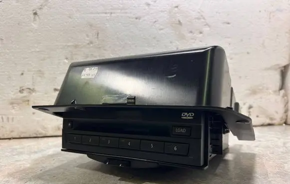 CD/DVD changer