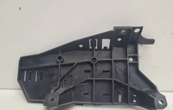 BMW X3 E83 Other engine bay part 7797518