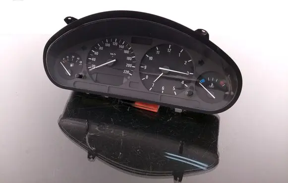 Speedometer (instrument cluster)