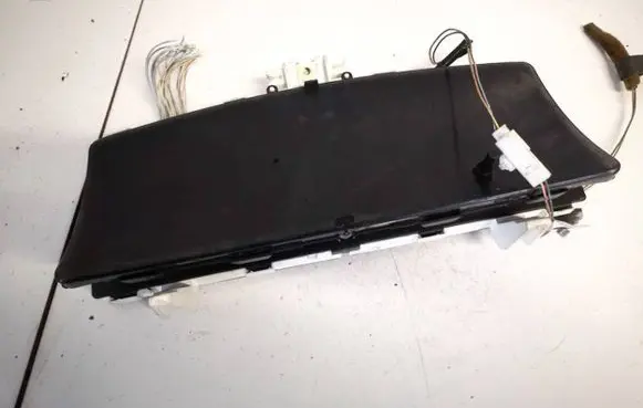 Toyota Corolla E120 E130 Speedometer (instrument cluster) 8380002760 83800-02760