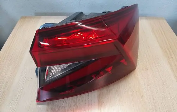 Skoda Fabia Mk4 (6VA) Rear/tail lights 6VE945208