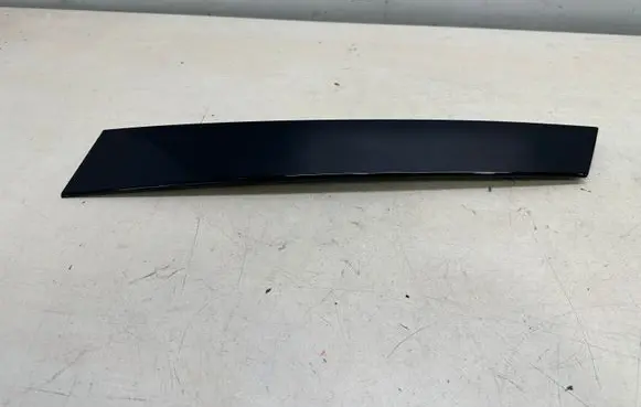 Porsche Cayenne (92A) Rear side glass trim 7P5853381A