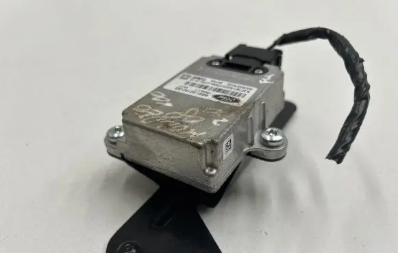 Ford Mondeo Mk III ESP acceleration yaw rate sensor 6G913C187AG A2C53278132