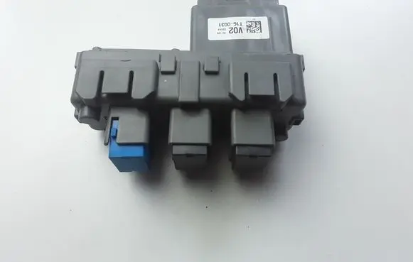 Honda CR-V Fuse module T1G0031