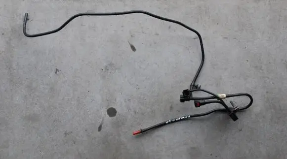 Opel Movano A Fuel line/pipe/hose 140KM