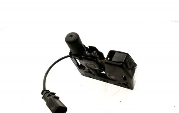 Audi A8 S8 D4 4H Engine bonnet/hood lock/catch 4H0823509C
