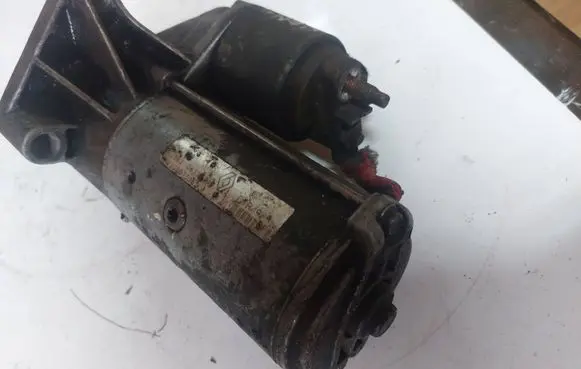 Renault Laguna II Starter motor 8200075362 19B206330