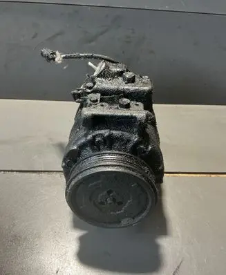 BMW 5 E60 E61 Air conditioning (A/C) compressor (pump) 