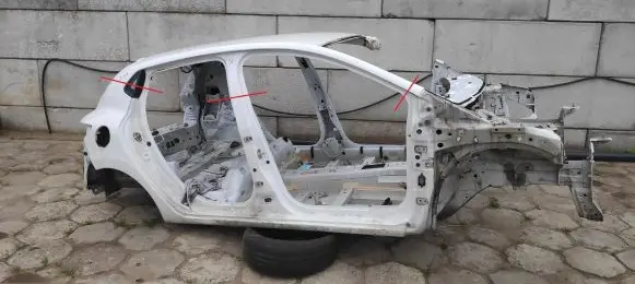 Renault Clio IV Roof DV369
