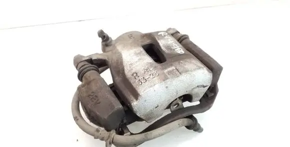 Toyota RAV 4 (XA30) Front brake caliper