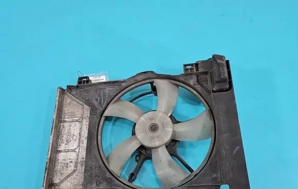 Toyota Yaris Fan set MF422750-6442 IMPRK1472652