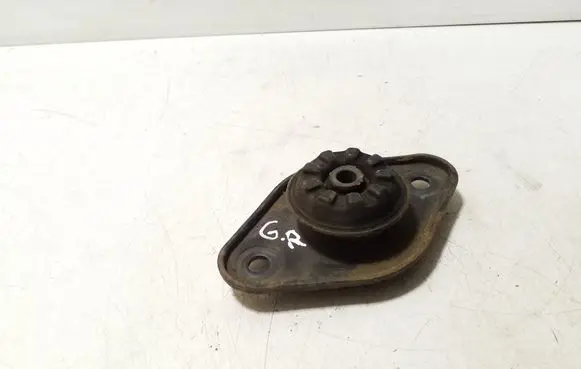 MG ZS Front shock absorber mounting bracket 10297340
