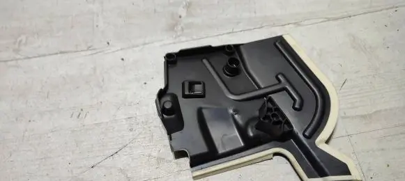 Mercedes-Benz A W176 Other front door trim element A1767220295