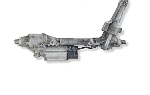 BMW 5 F10 F11 Steering rack 6858137