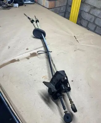 Saab 9-3 Ver2 Gear shift cable linkage 55351918