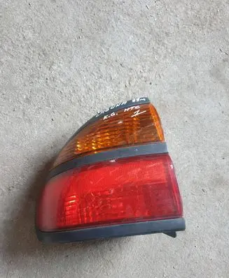 Renault Laguna I Rear/tail lights