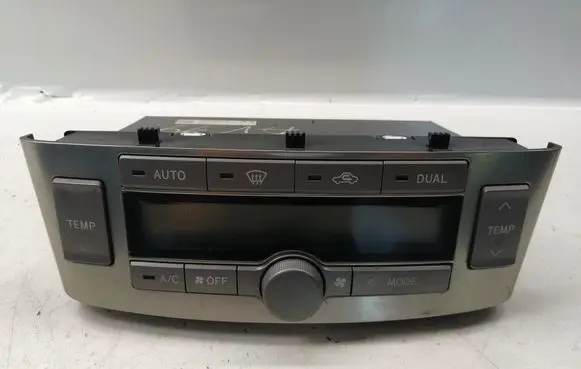 Toyota Avensis T250 Climate control unit 5590005270 5590205050H