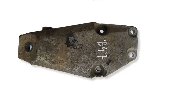 BMW 5 F10 F11 Engine mounting bracket 6859901