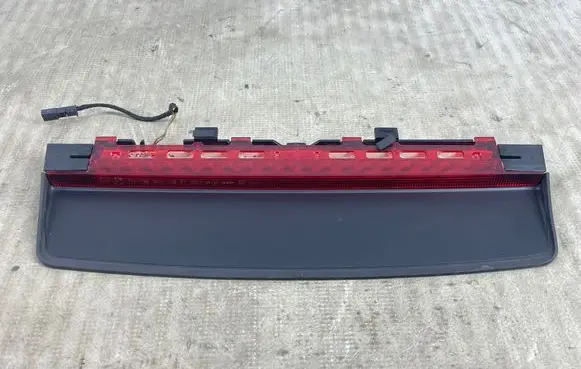BMW 7 F01 F02 F03 F04 Third/center stoplight 7187221 7182211