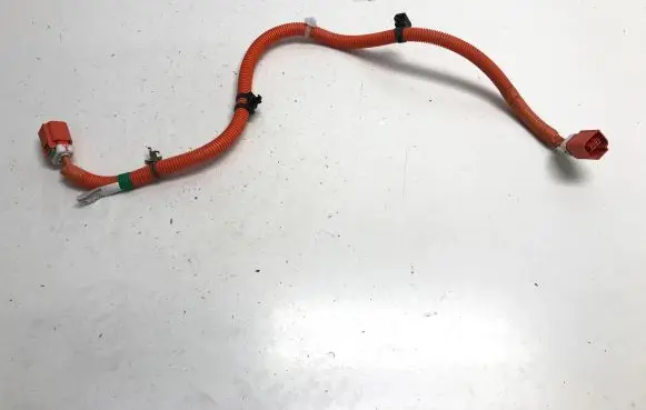 Toyota bZ4X Positive wiring loom 821H442010