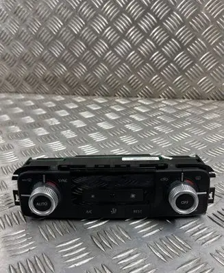 Volkswagen Touareg II Climate control unit 7P6907040CK
