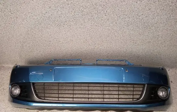 Volkswagen Golf VI Front bumper 5K0807221 000000010466352 5550000