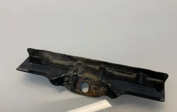 Battery bracket