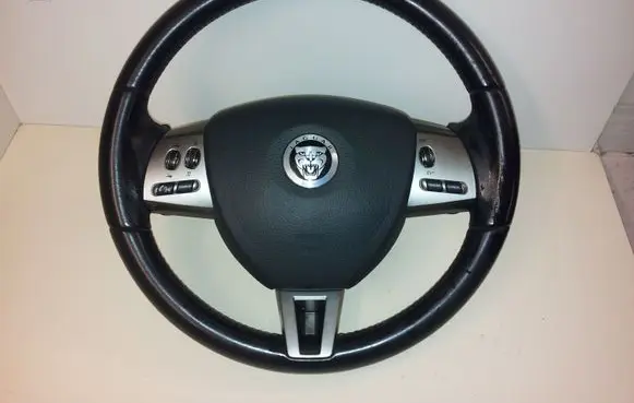Jaguar XF Steering wheel 8X23ABLEG LEG BLACK