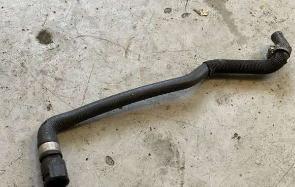 BMW X5 E70 Engine coolant pipe/hose 7536235 6103052