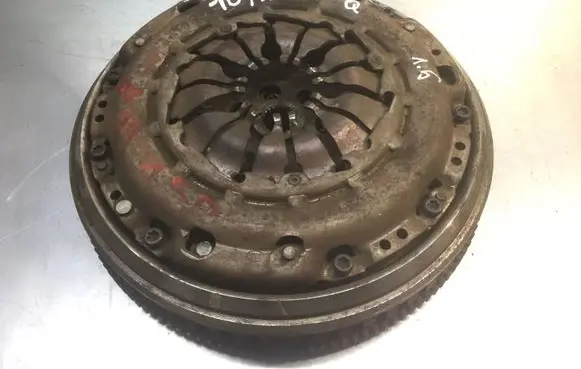 Nissan Qashqai Clutch pressure plate 8200715172 23072009