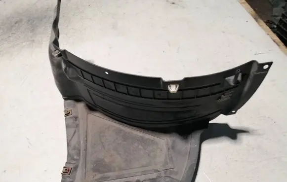 Audi A7 S7 4G Front wheel arch liner splash guards 4G8853887B