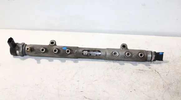 Volvo XC60 Fuel main line pipe 31259011 30777576 0281002712