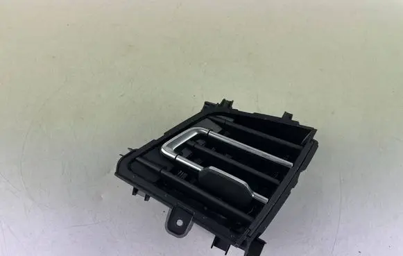 Audi Q4 e-tron Dashboard air vent grill cover trim 89C820901A