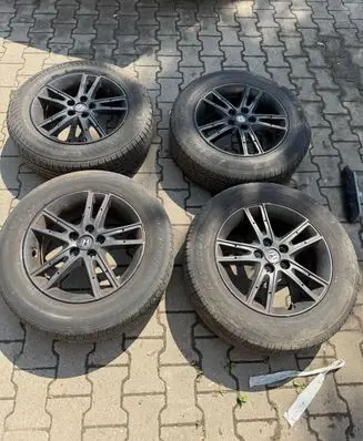 Honda CR-V R17 alloy rim 529102L360