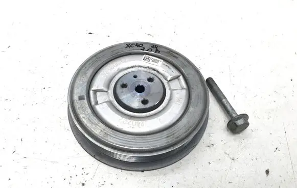 Volvo XC40 Crankshaft pulley 32380012