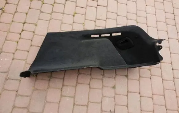 Opel Insignia B Trunk/boot side trim panel 39075381