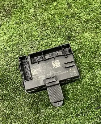 Audi Q7 4M Door control unit/module 4M0959593F 4M0959593H A2C7486561900