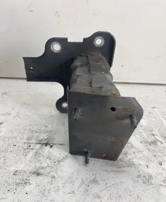 Nissan Qashqai Front bumper shock/impact absorber 622144EA0A