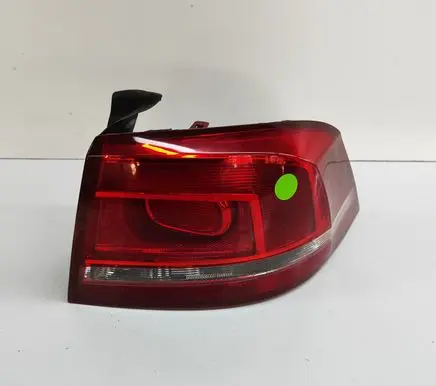Volkswagen PASSAT B7 Rear/tail lights 3AE945258 3AE945096F