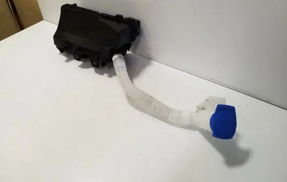 Volkswagen ID.4 Windshield washer fluid reservoir/tank 1EA955448B 5G0955455