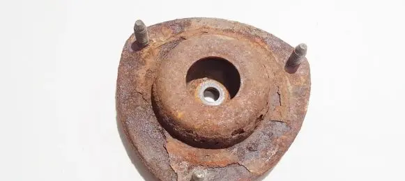 Mitsubishi Space Wagon Coil spring mount 