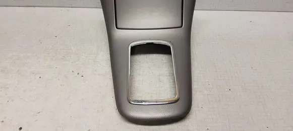 Toyota Avensis T250 Ashtray (front) 81365 84932 8562