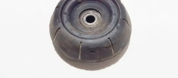 Coil spring mount