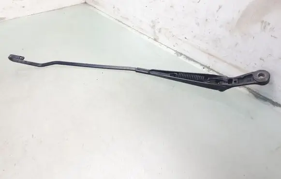 Volkswagen PASSAT B5 Front wiper blade arm 3B1955410