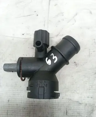 Volkswagen Touran I Engine coolant pipe/hose 1K0122291K