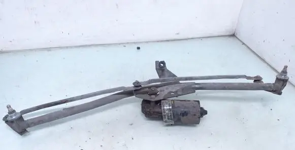 Volkswagen PASSAT B4 Front wiper linkage 357955113B 357955325A